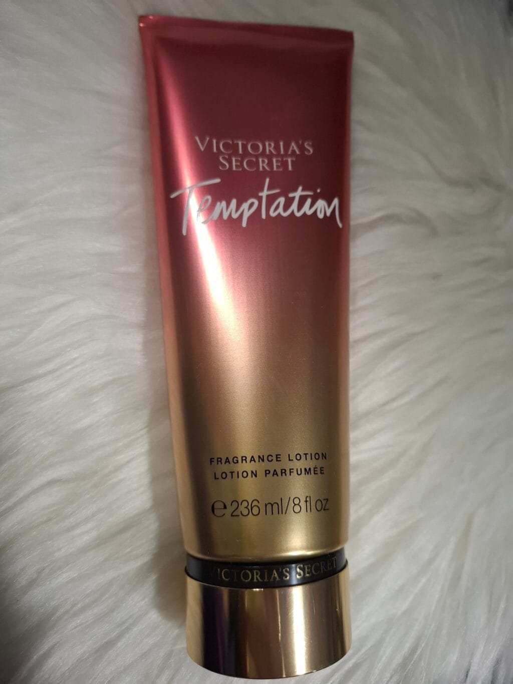 Victoriaˋs Secret Loção Perfumada Temptation
