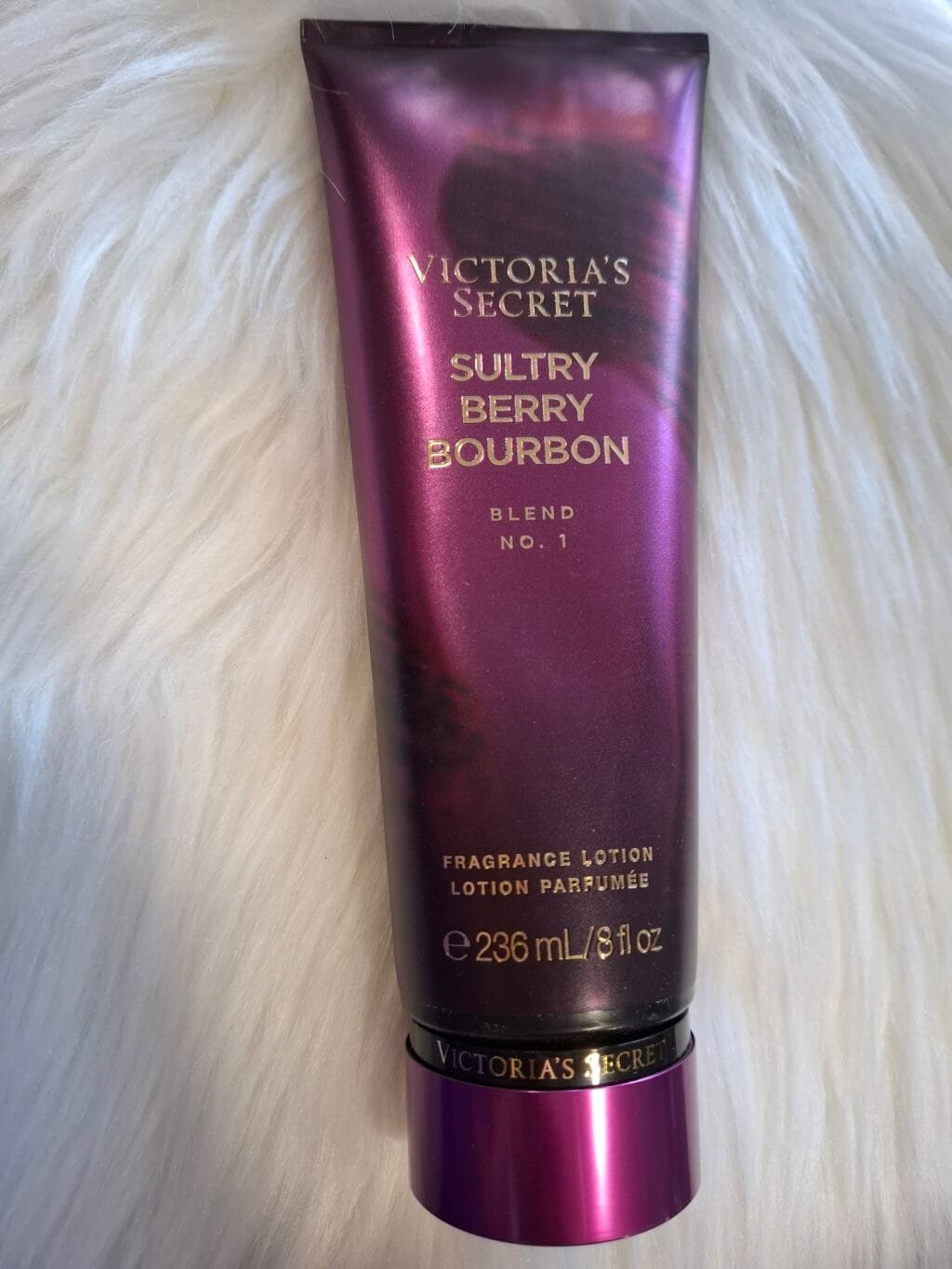 Victoriaˋs Secret Loção Perfumada Sultry Berry Bourbon