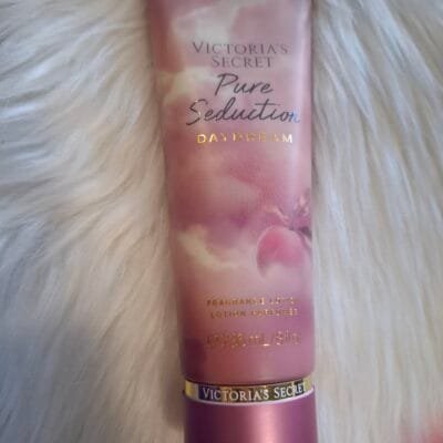 Victoriaˋs Secret Loção Perfumada Pure Seduction Daydream