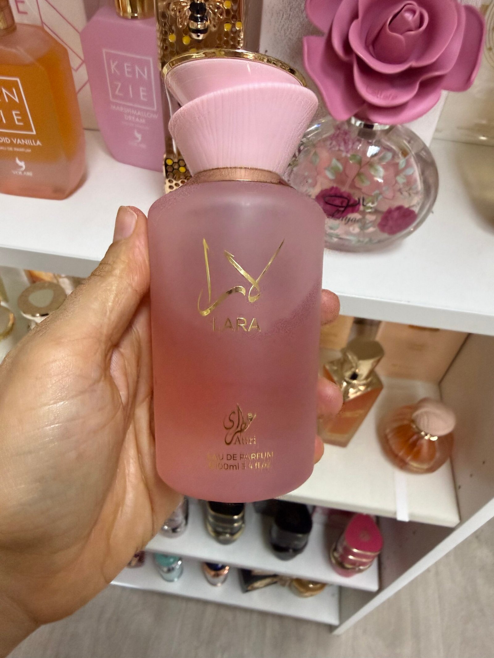 Lara Attri Eau de Parfum - Image 1